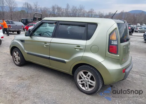 2011 Kia Soul + z USA, uszkodzony, nr VIN KNDJT2A29B7254243